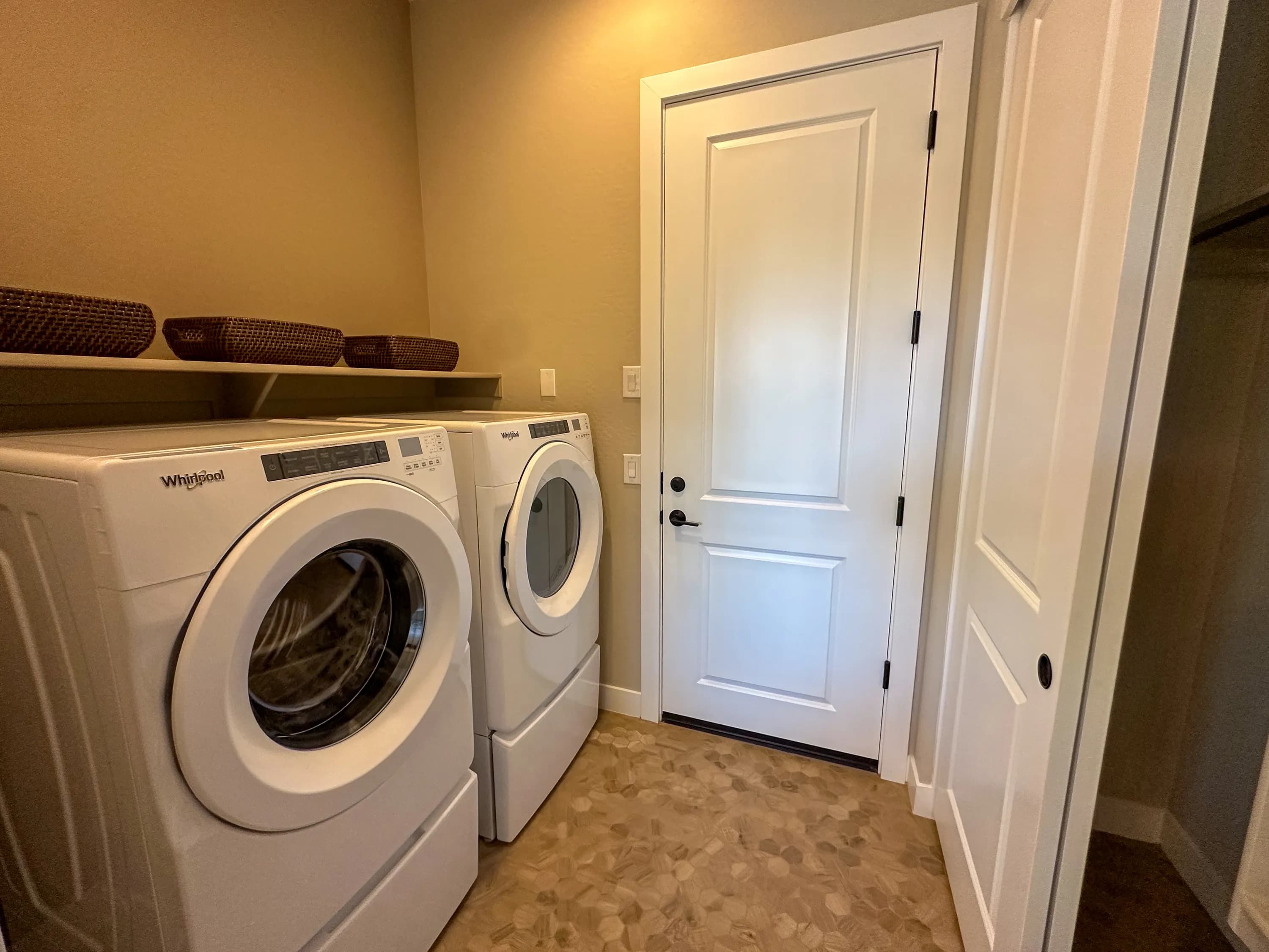 Bayley — interior