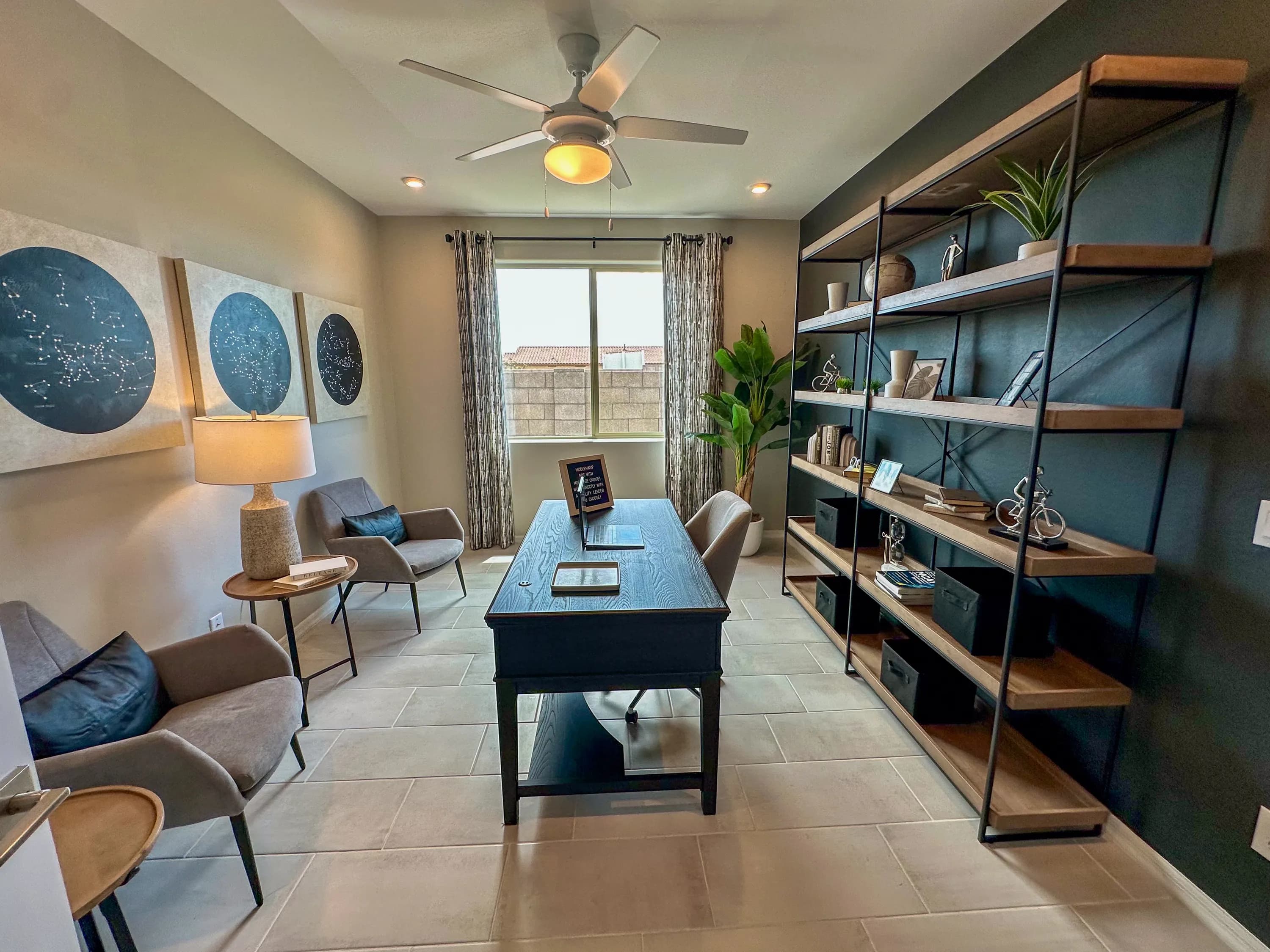 Savannah — interior