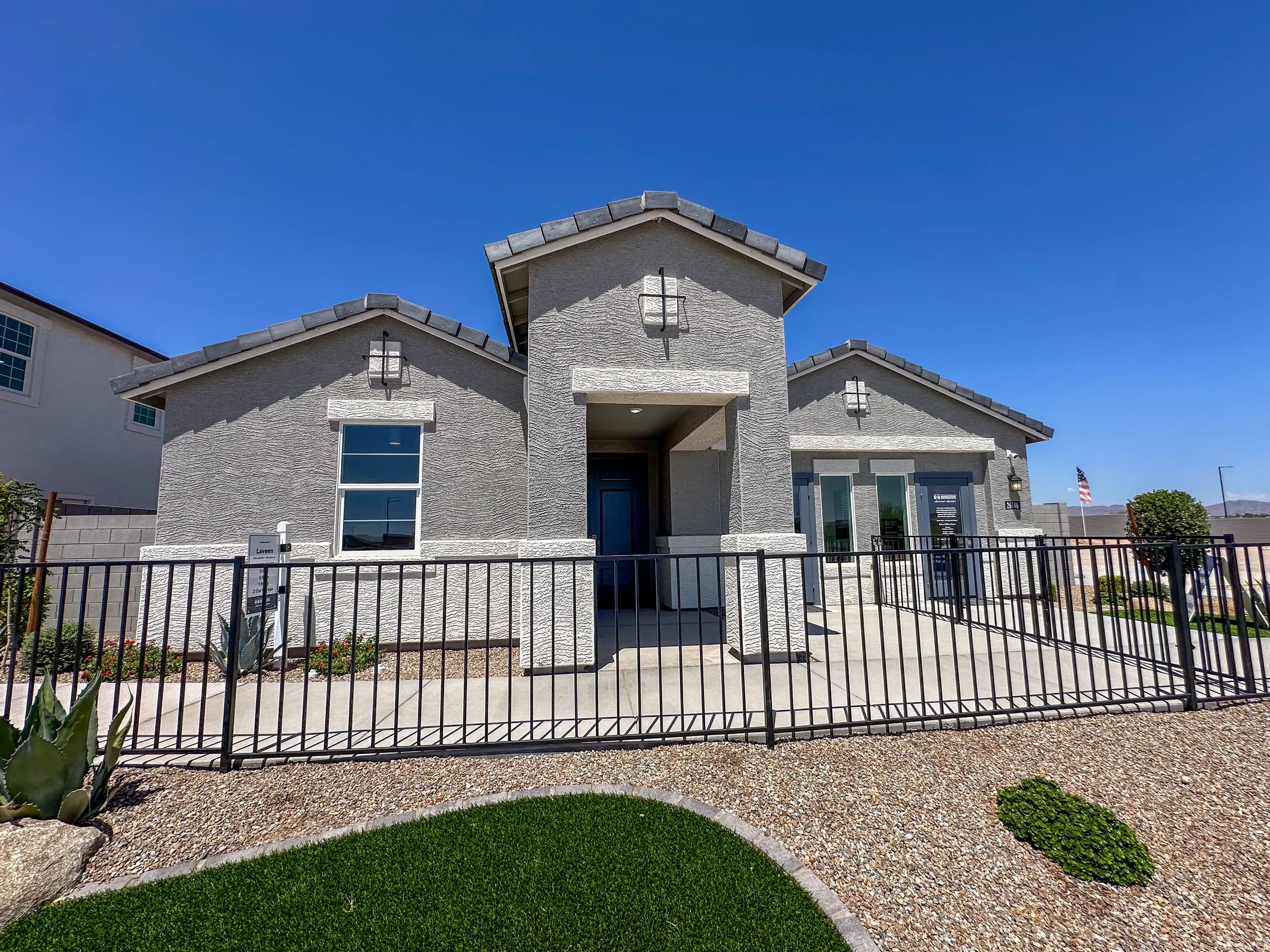Laveen — front exterior