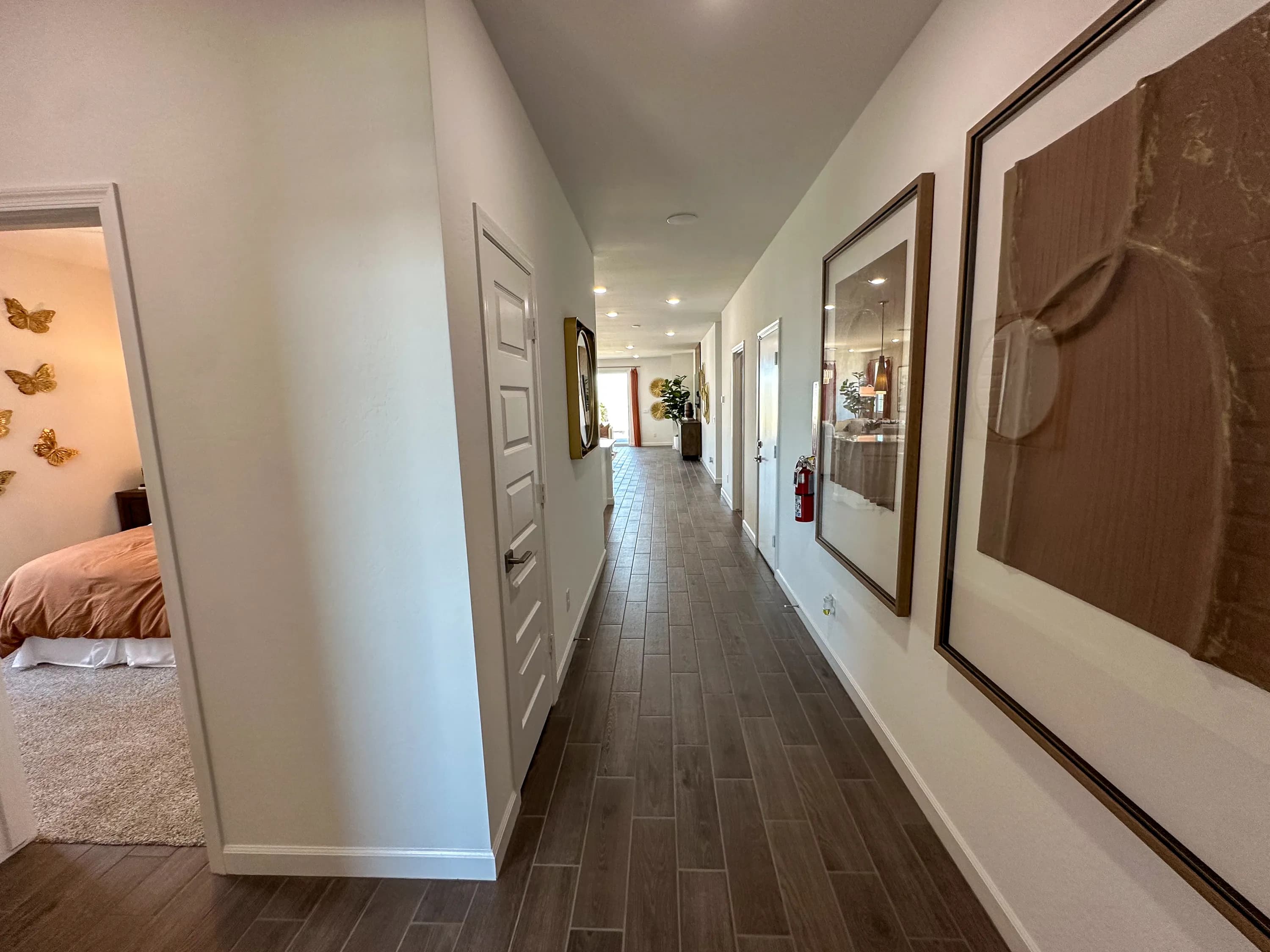 Laveen — interior