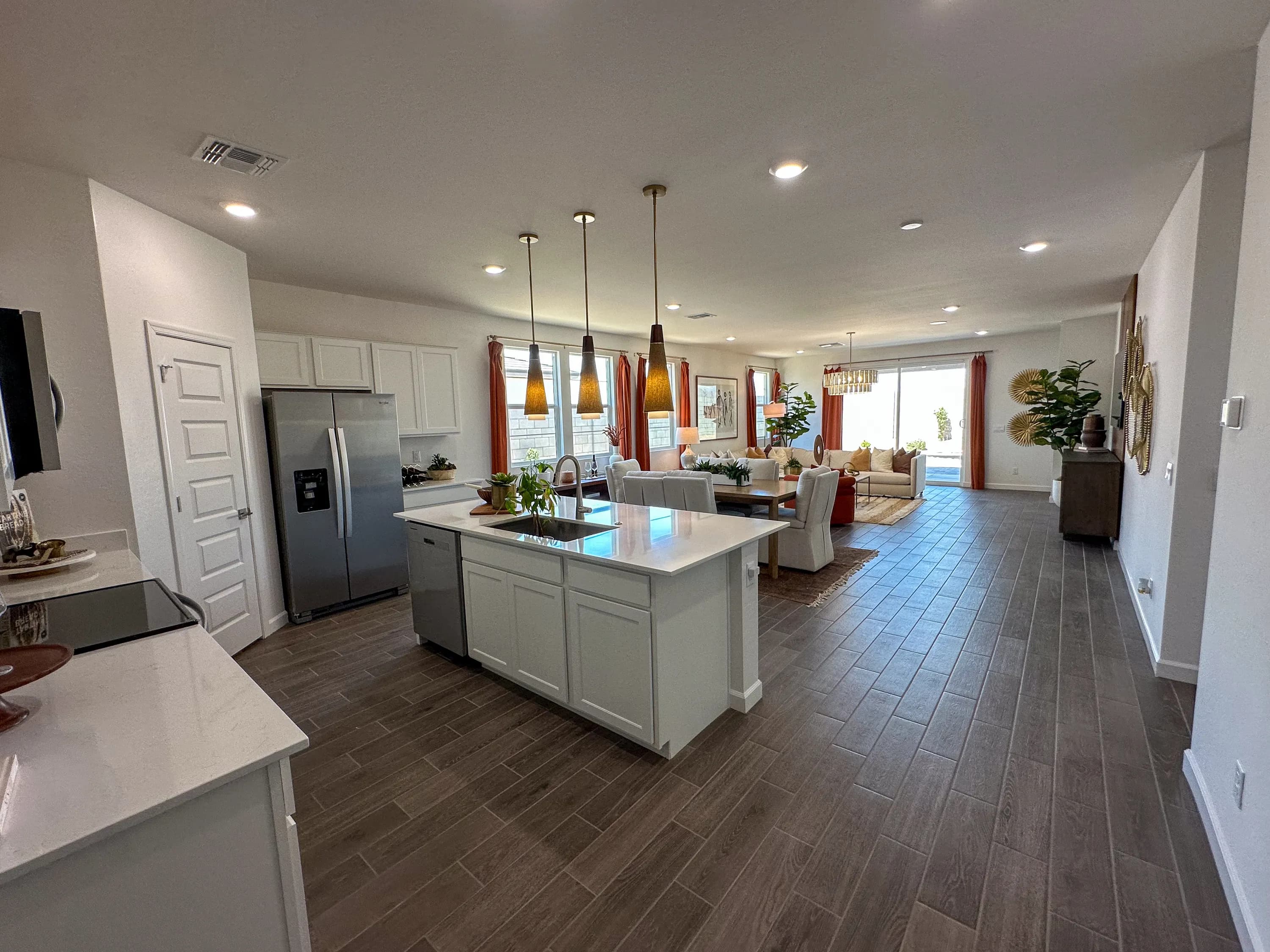 Laveen — interior