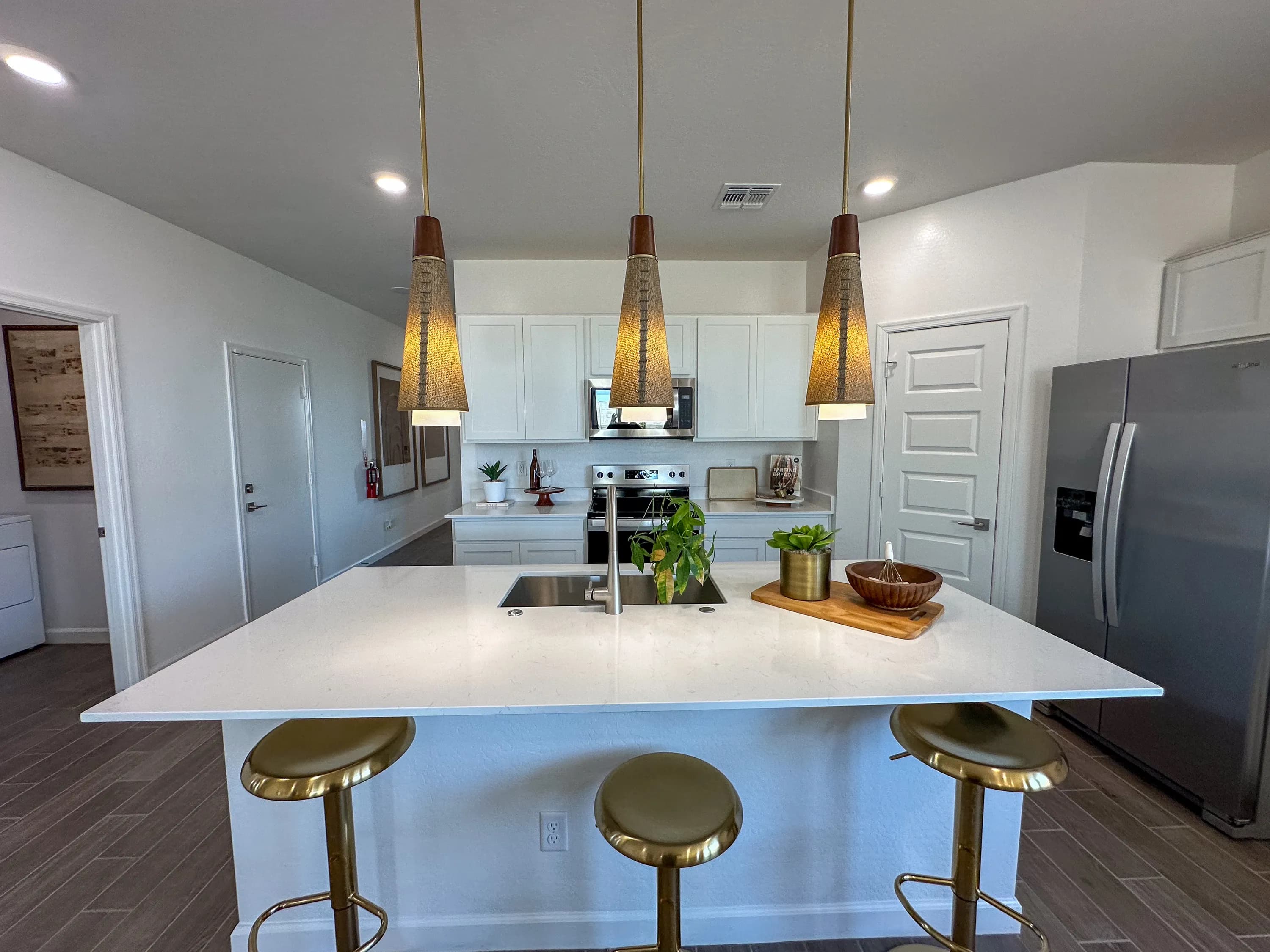 Laveen — great room