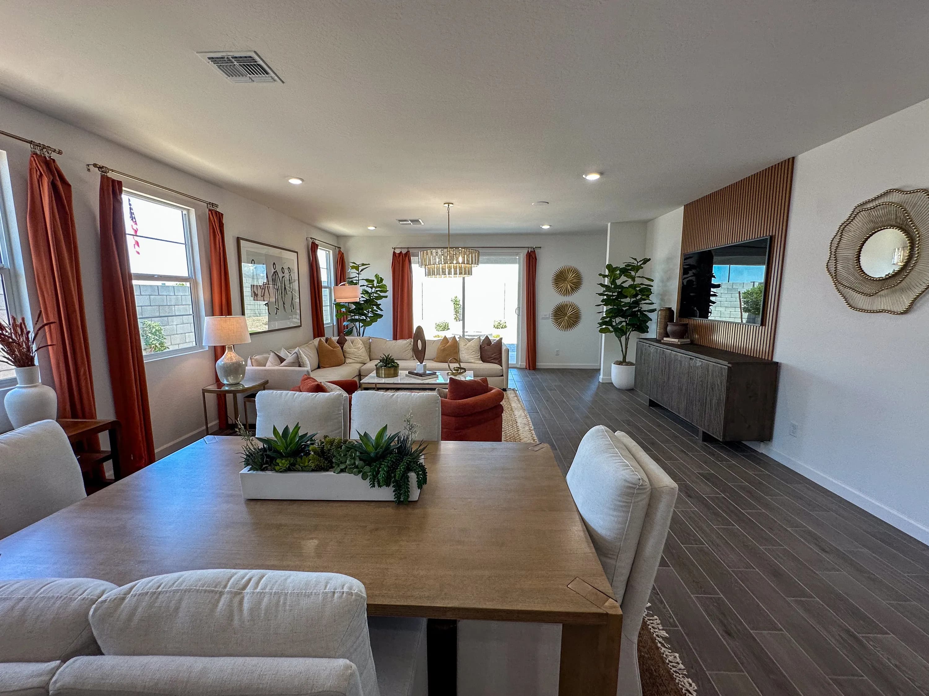 Laveen — interior