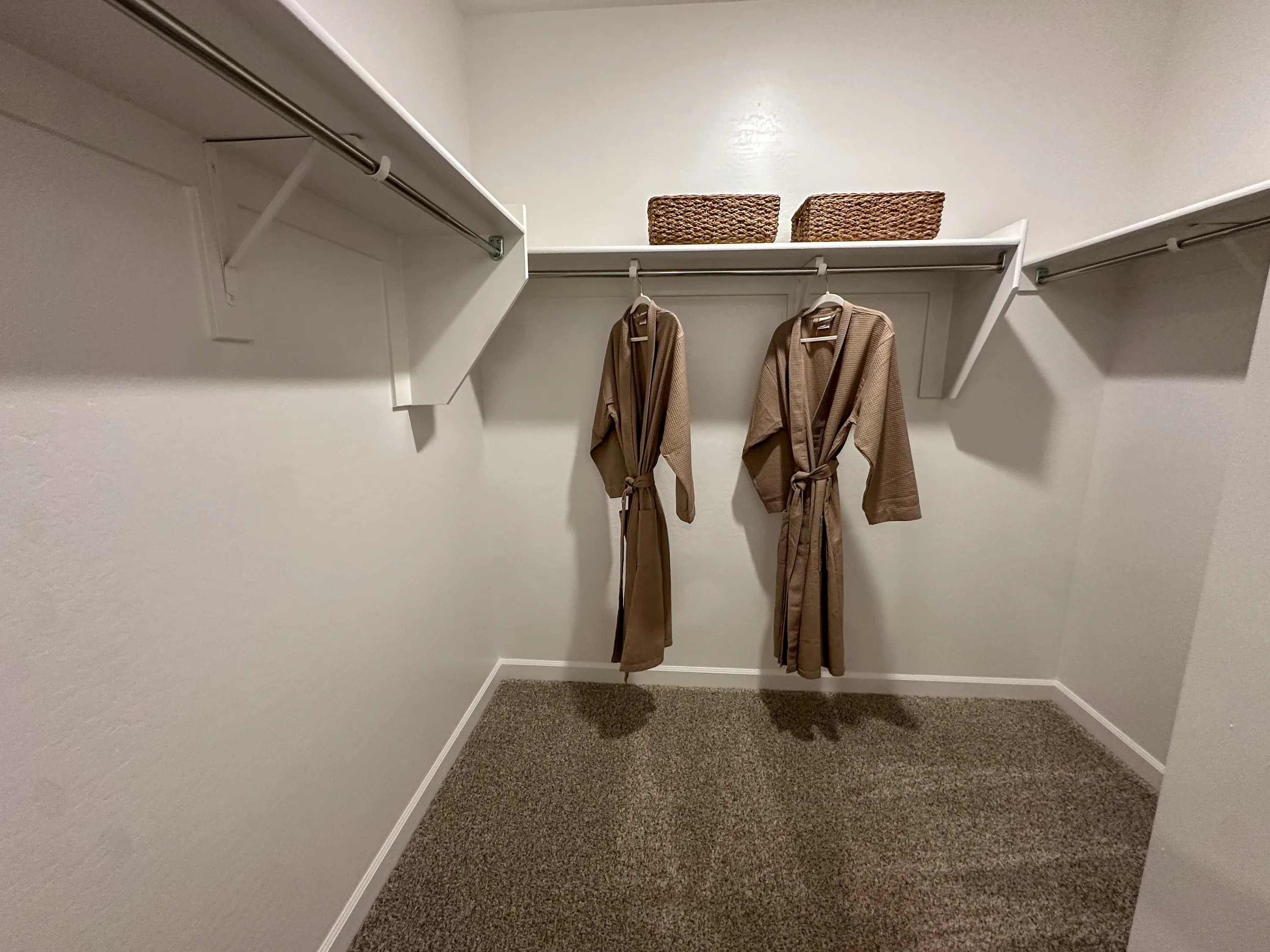Laveen — interior